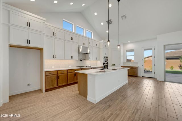 6823 N 190TH Drive, Waddell, AZ 85355
