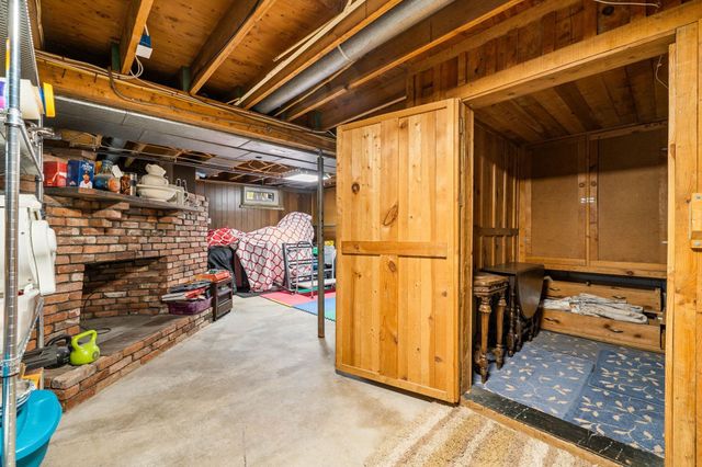 21 Chisholm Road, Kingston, NH 03848