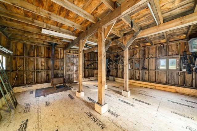 21 Chisholm Road, Kingston, NH 03848