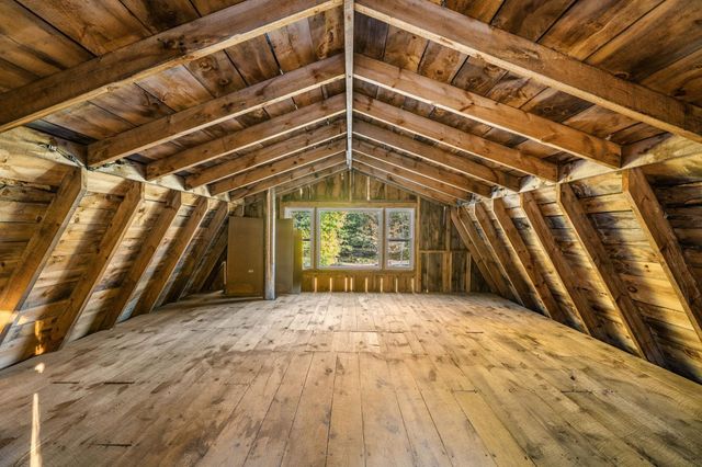 21 Chisholm Road, Kingston, NH 03848