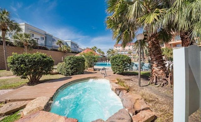 9520 Seawall Blvd 135, Galveston, TX 77554