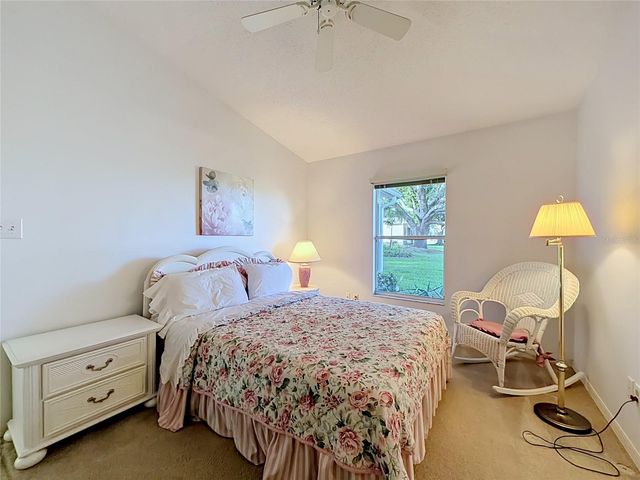 25014 PINE HILL, Leesburg, FL 34748