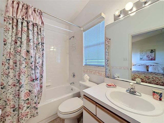 25014 PINE HILL, Leesburg, FL 34748