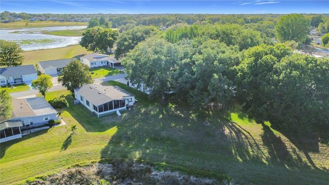 25014 PINE HILL, Leesburg, FL 34748