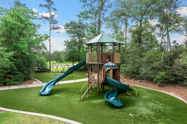 1112 Sienna Forest Lane, Pinehurst, TX 77362