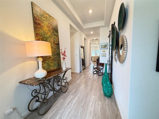 1112 Sienna Forest Lane, Pinehurst, TX 77362