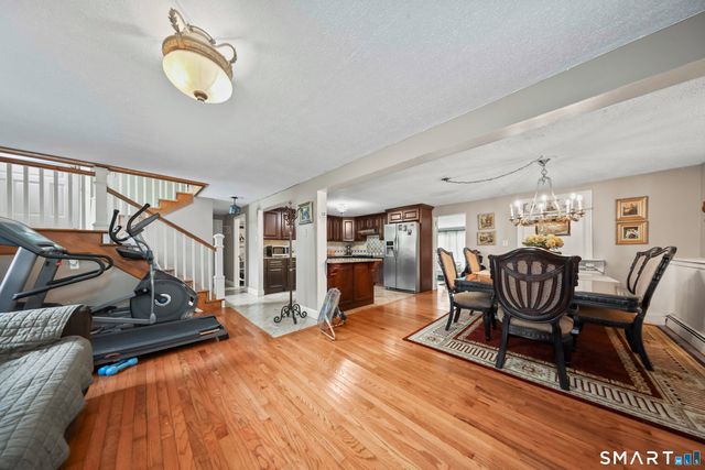 110 White Birch Drive, Waterbury, CT 06708