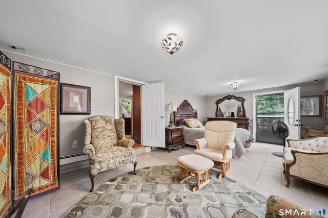 110 White Birch Drive, Waterbury, CT 06708