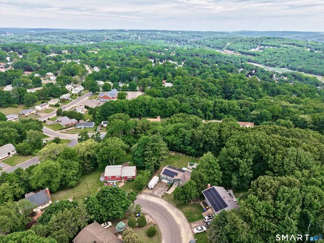 110 White Birch Drive, Waterbury, CT 06708