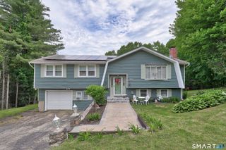 110 White Birch Drive, Waterbury, CT 06708
