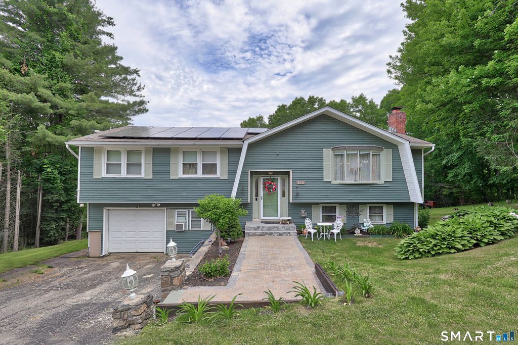 110 White Birch Drive, Waterbury, CT 06708