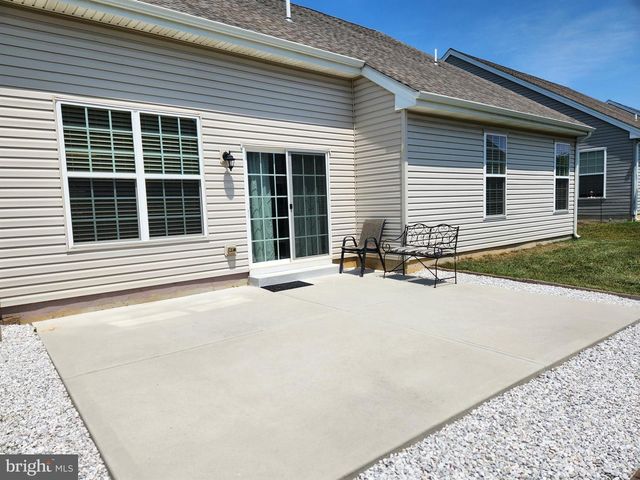 28 PEGASUS LN, Smyrna, DE 19977