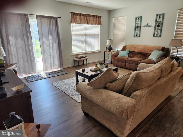 28 PEGASUS LN, Smyrna, DE 19977