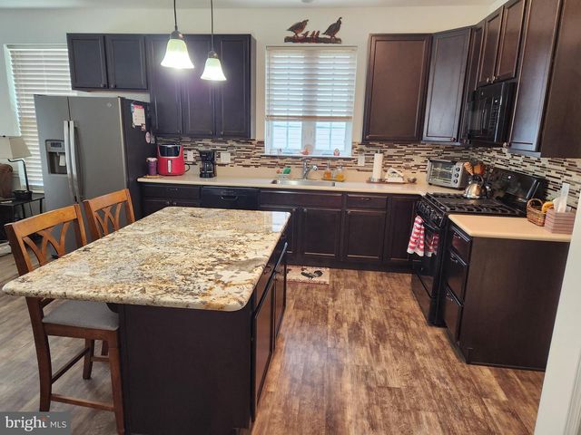 28 PEGASUS LN, Smyrna, DE 19977