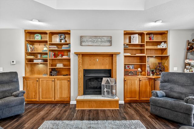 5585 Highway Ab, Fair Grove, MO 65648