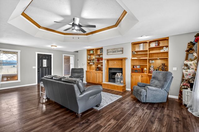 5585 Highway Ab, Fair Grove, MO 65648