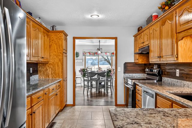 5585 Highway Ab, Fair Grove, MO 65648