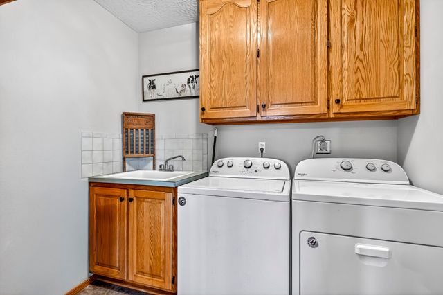 5585 Highway Ab, Fair Grove, MO 65648