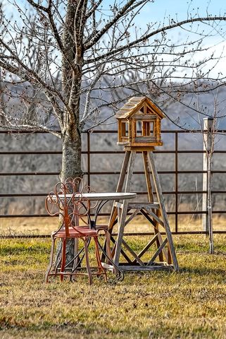 5585 Highway Ab, Fair Grove, MO 65648