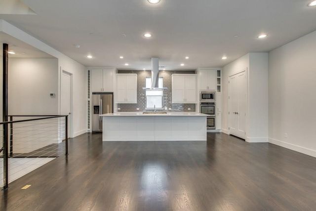 5816 Lindell Avenue 2, Dallas, TX 75206