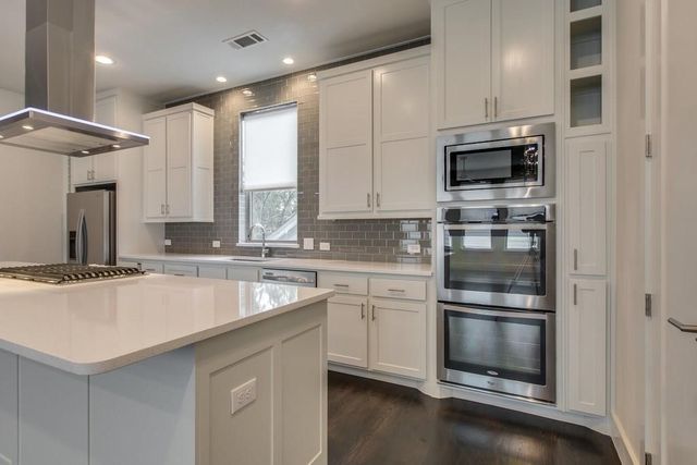 5816 Lindell Avenue 2, Dallas, TX 75206