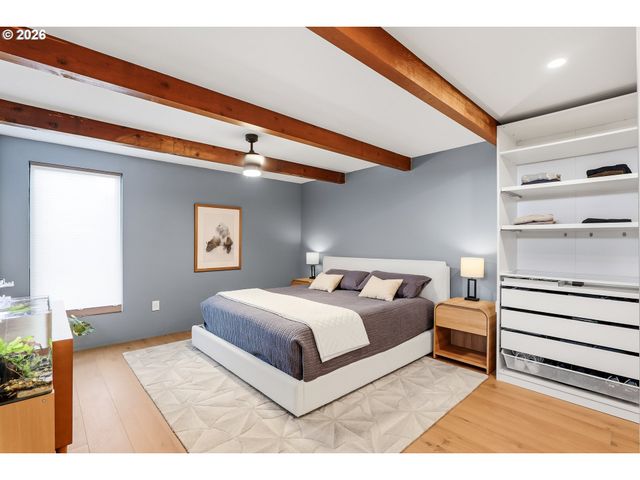 7528 S KELLY Ave, Portland, OR 97219