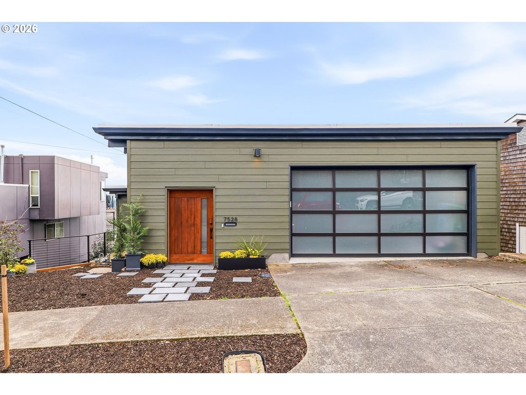 7528 S KELLY Ave, Portland, OR 97219