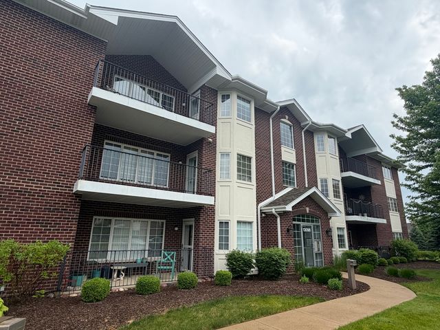 13098 Laurel Glen Court 301, Palos Heights, IL 60463