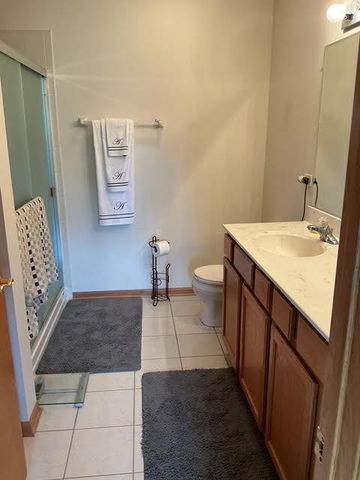13098 Laurel Glen Court 301, Palos Heights, IL 60463