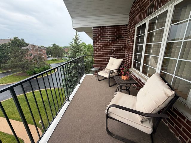13098 Laurel Glen Court 301, Palos Heights, IL 60463