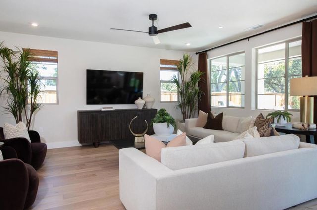 7392 Ailes Court, Gilroy, CA 95020