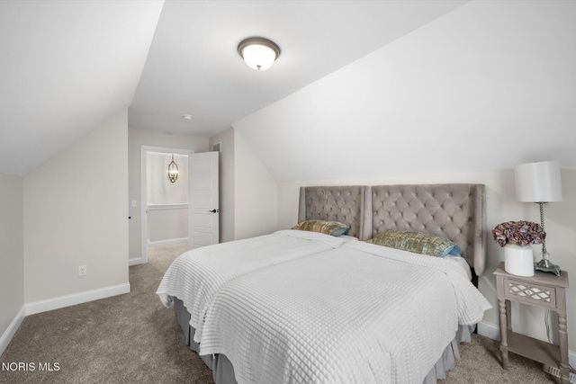 4950 Buckeye Drive, Monclova, OH 43542