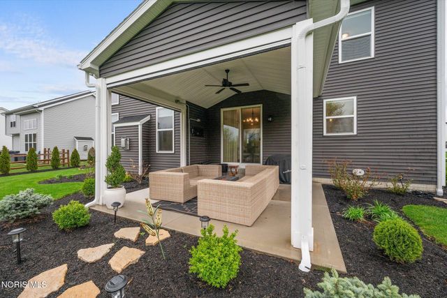 4950 Buckeye Drive, Monclova, OH 43542