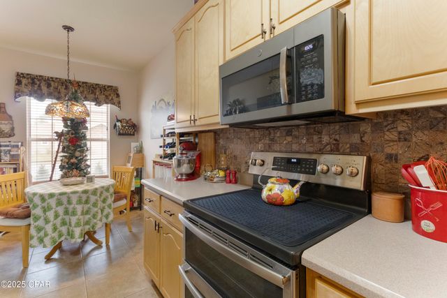 2917 Palmetto Ridge Way, Lynn Haven, FL 32444