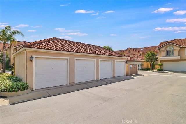 625 Hazelwood Way A, Simi Valley, CA 93065