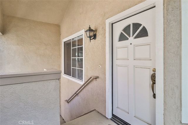 625 Hazelwood Way A, Simi Valley, CA 93065