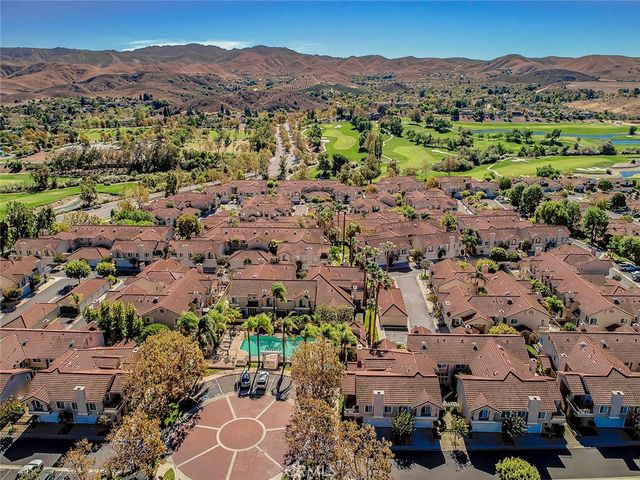 625 Hazelwood Way A, Simi Valley, CA 93065
