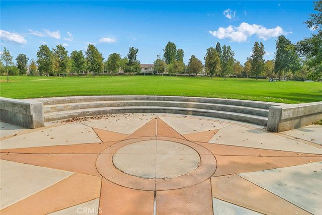 625 Hazelwood Way A, Simi Valley, CA 93065