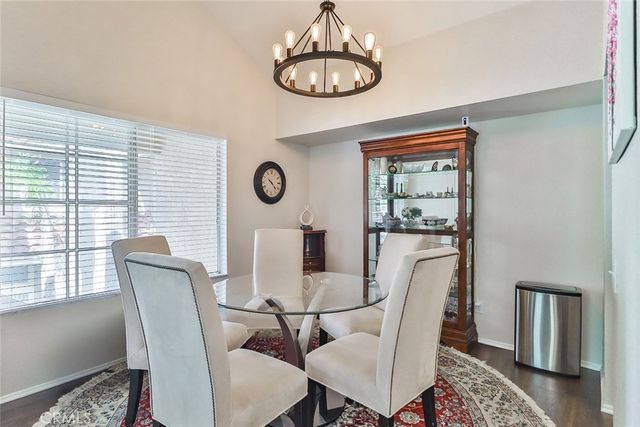 625 Hazelwood Way A, Simi Valley, CA 93065