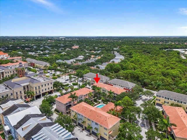 127 Greenwich Circle, Jupiter, FL 33458