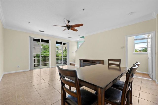 127 Greenwich Circle, Jupiter, FL 33458