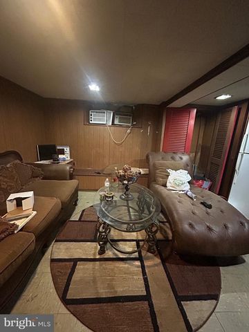 5331 E TABOR AVE, Philadelphia, PA 19120