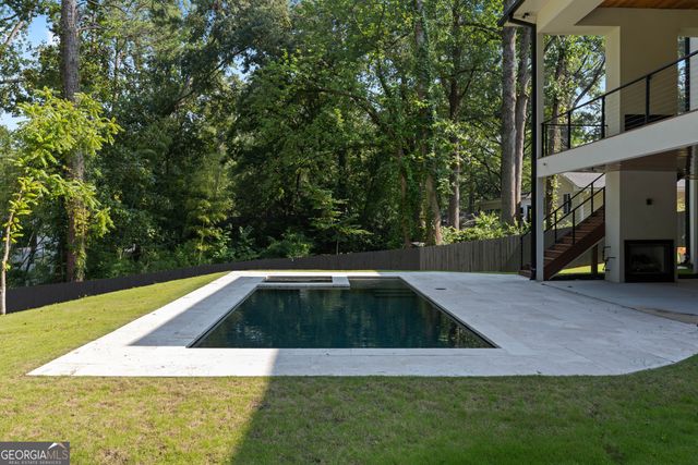 3293 Lenox Place NE, Atlanta, GA 30324