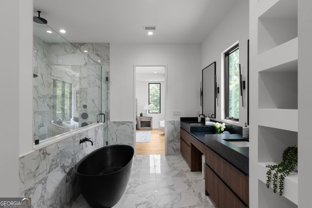 3293 Lenox Place NE, Atlanta, GA 30324