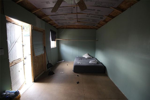 320 W Thiele ST, Kyle, TX 78640