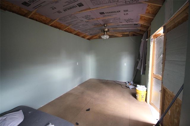 320 W Thiele ST, Kyle, TX 78640