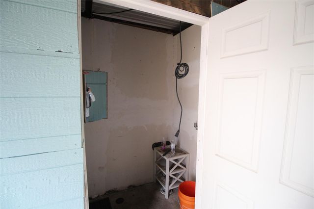 320 W Thiele ST, Kyle, TX 78640