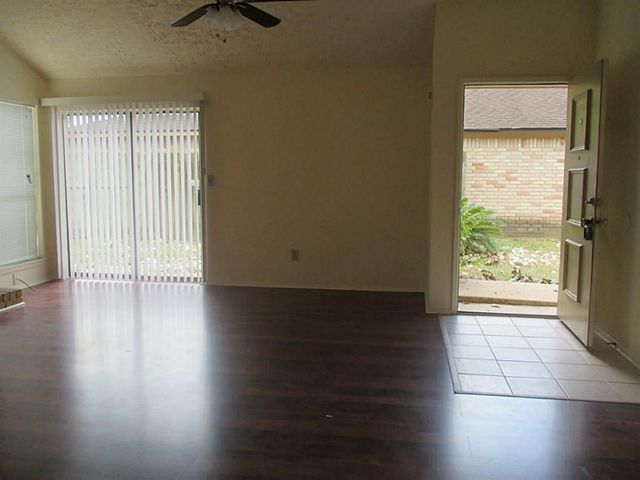 11610 Ridge Run Drive, Houston, TX 77064