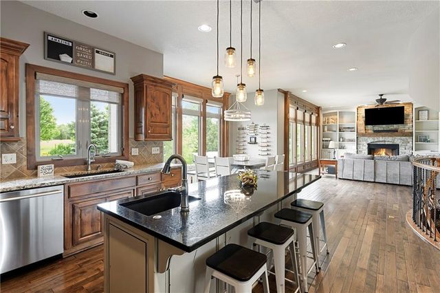 28902 W 150th Street, Gardner, KS 66030