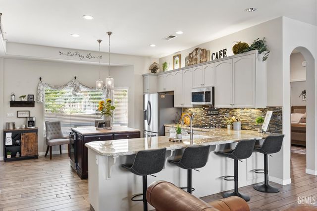 14911 colonia de las rosas, Bakersfield, CA 93306